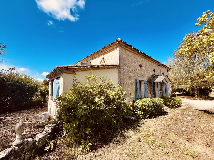Image No.1-5 Bed House for sale