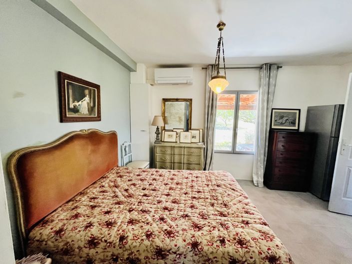 Image No.15-5 Bed House for sale