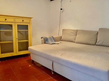 aut165000ej