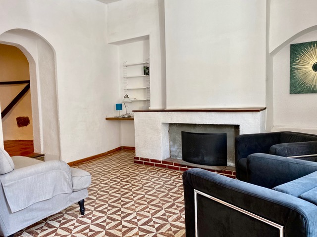 Image No.8-3 Bed House for sale