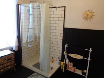 843c69c238f36a3b1c5ac4f404cb255016ec46fb07640