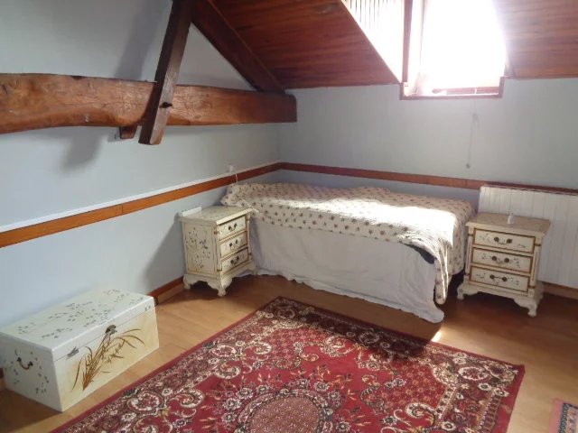 Image No.15-4 Bed House for sale