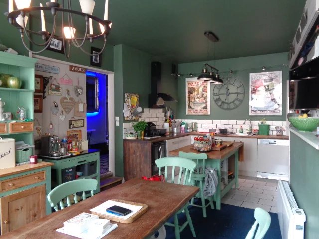 Image No.4-4 Bed House for sale