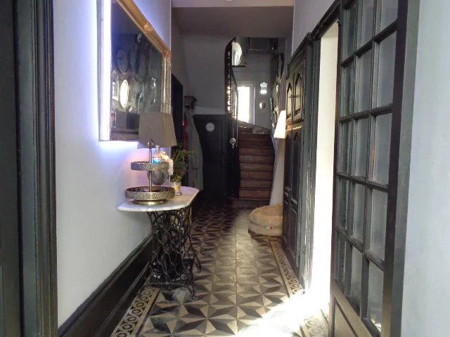 Image No.7-4 Bed House for sale