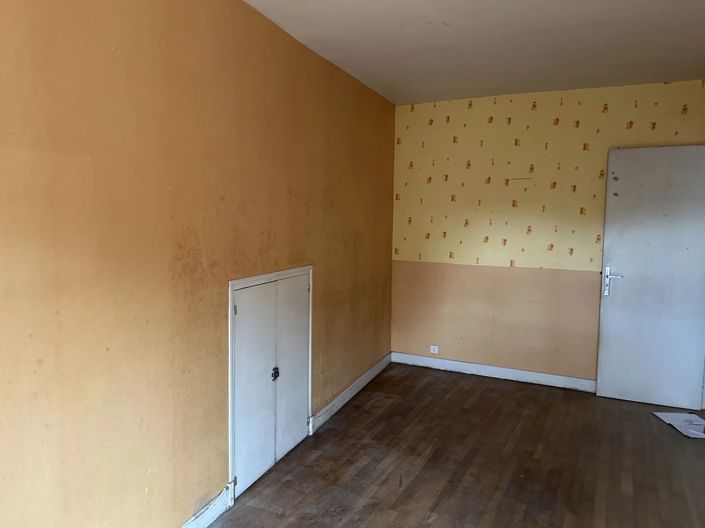 Image No.12-Maison de village de 3 chambres à vendre à Arnac-la-Poste