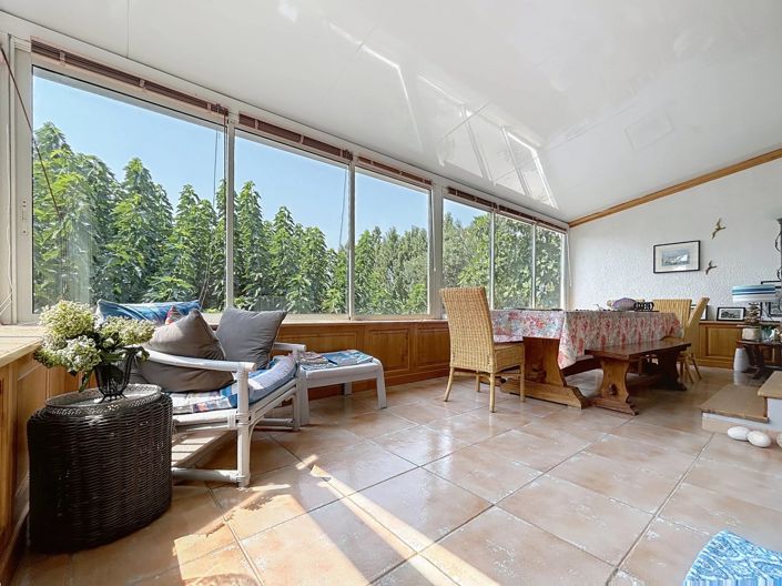 Image No.1-5 Bed House for sale