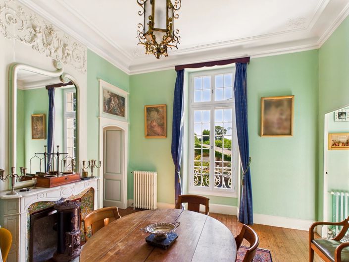 Image No.8-19 Bed House for sale