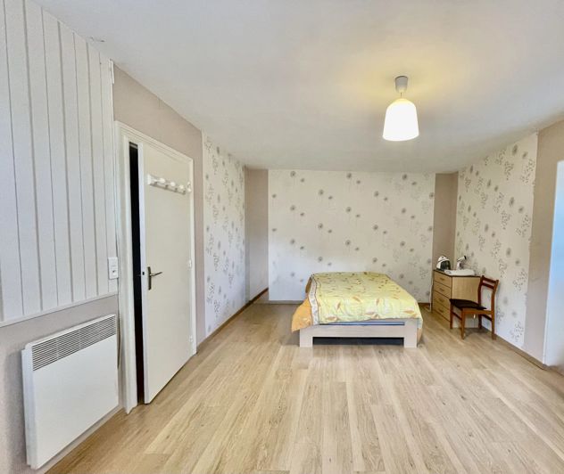 Image No.7-3 Bed House for sale