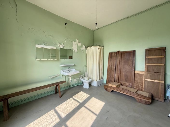 Image No.11-Maison de 7 chambres à vendre à Charente