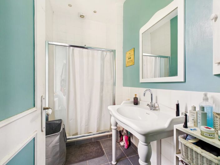 Image No.15-4 Bed Village House for sale