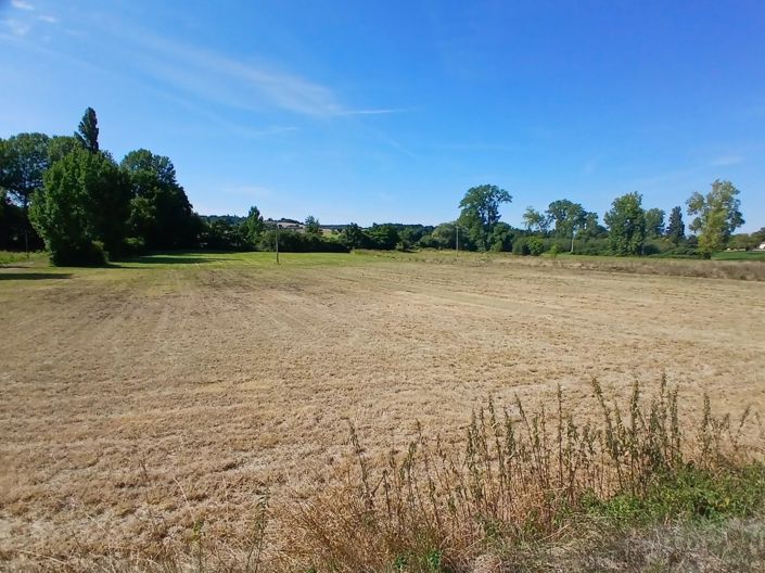 Image No.2-4 Bed House for sale