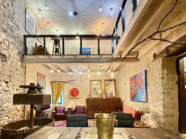 Image No.2-6 Bed House for sale