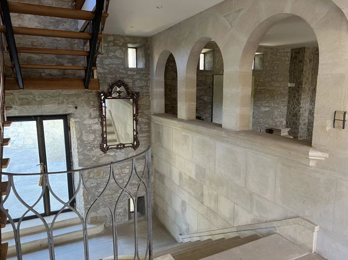 Image No.10-10 Bed House for sale