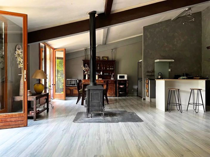 Image No.14-10 Bed House for sale