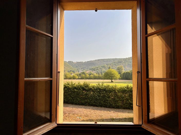 Image No.2-6 Bed House for sale