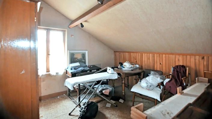 Image No.8-4 Bed House for sale