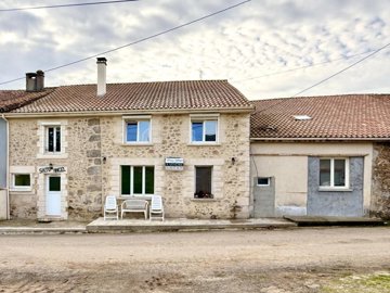 1 - Exideuil, House