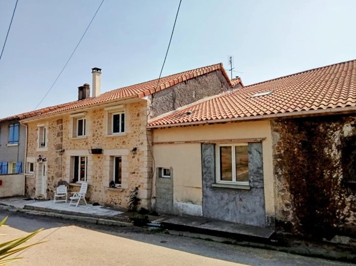 Image No.2-4 Bed House for sale