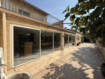 1 - Montpeyroux, Maison