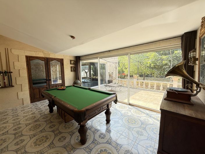 Image No.6-4 Bed House for sale