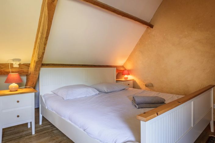 Image No.8-4 Bed House for sale