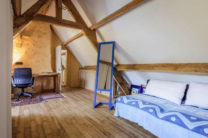 Image No.9-4 Bed House for sale