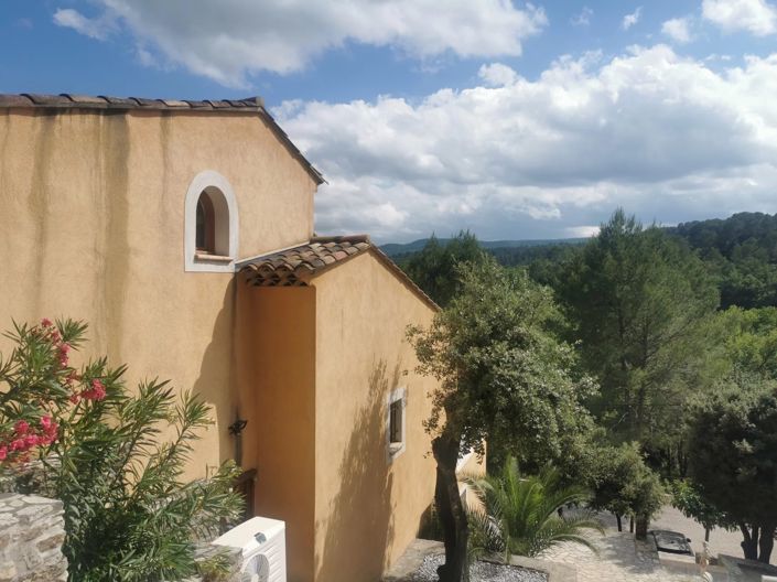 Image No.5-8 Bed House for sale