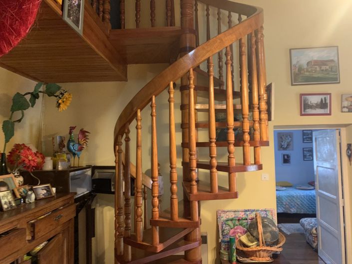 Image No.8-4 Bed House for sale