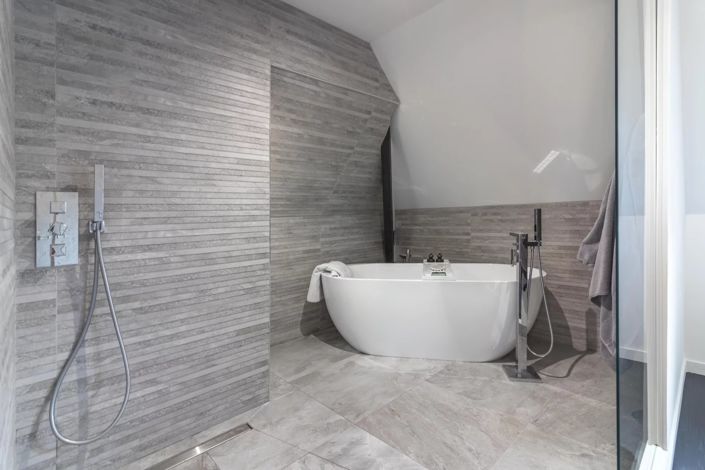 Image No.15-8 Bed House for sale