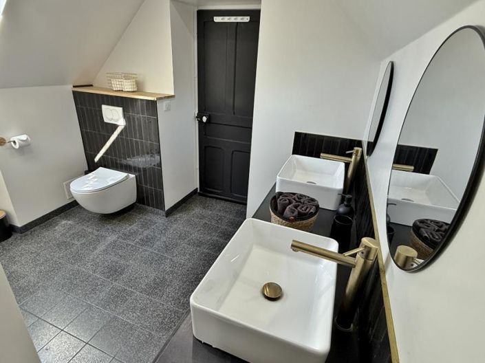 Image No.13-3 Bed House for sale