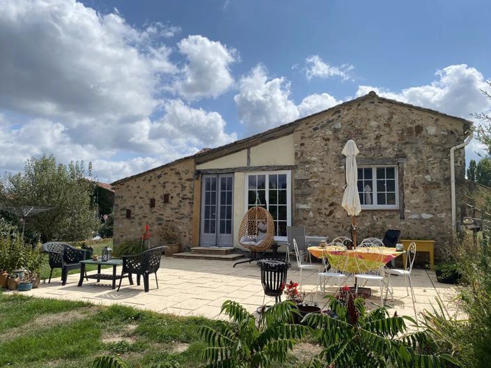 Image No.1-3 Bed Village House for sale