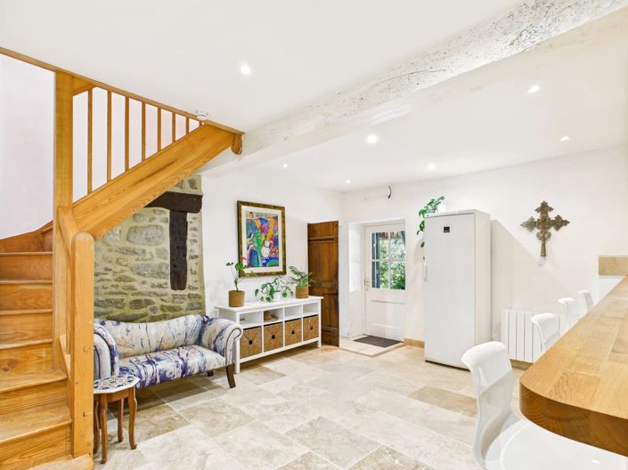 Image No.6-5 Bed House for sale