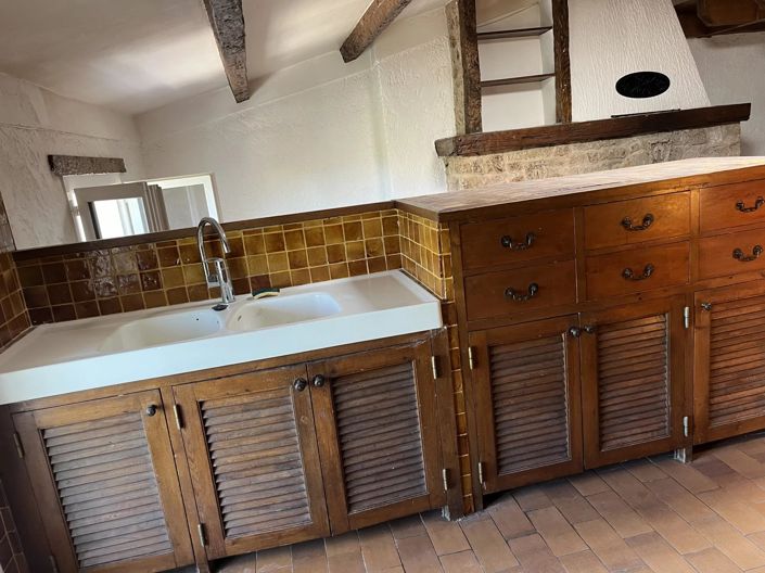 Image No.12-1 Bed Property for sale