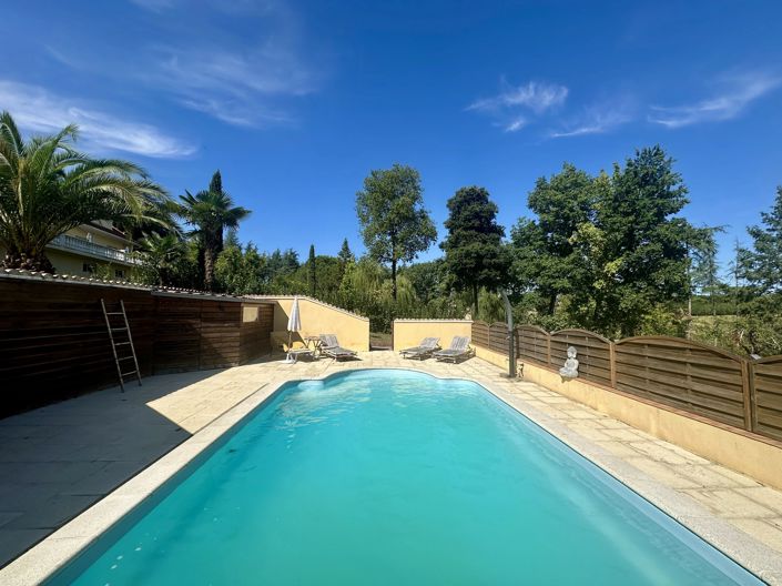 Image No.3-6 Bed House for sale