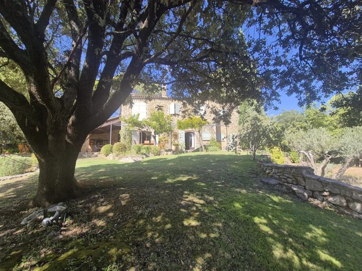 Image No.10-Maison de 5 chambres à vendre à Saint-Antonin-du-Var