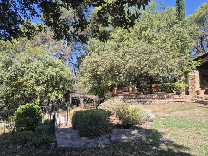 Image No.6-Maison de 5 chambres à vendre à Saint-Antonin-du-Var