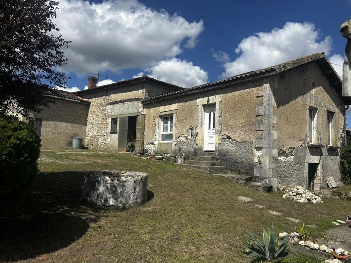 Image No.1-2 Bed Farmhouse for sale