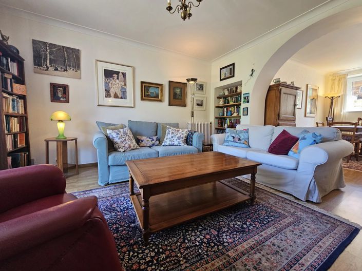 Image No.7-3 Bed Village House for sale