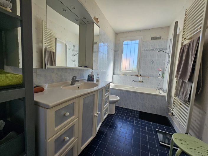 Image No.13-3 Bed Village House for sale