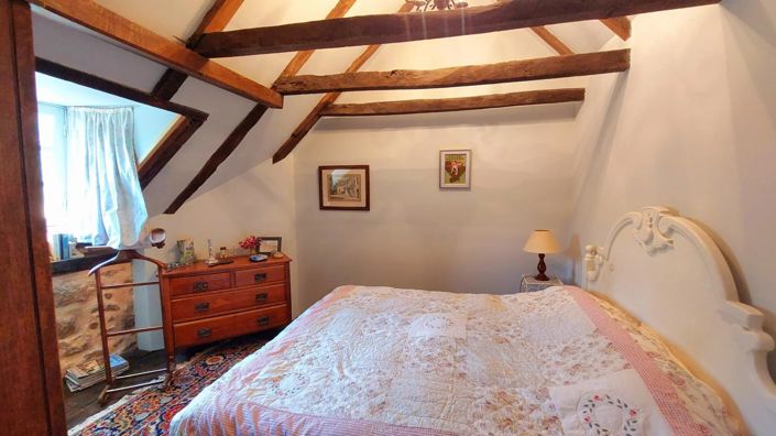 Image No.6-7 Bed House for sale