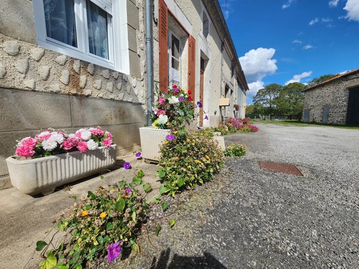 Image No.2-1 Bed House for sale