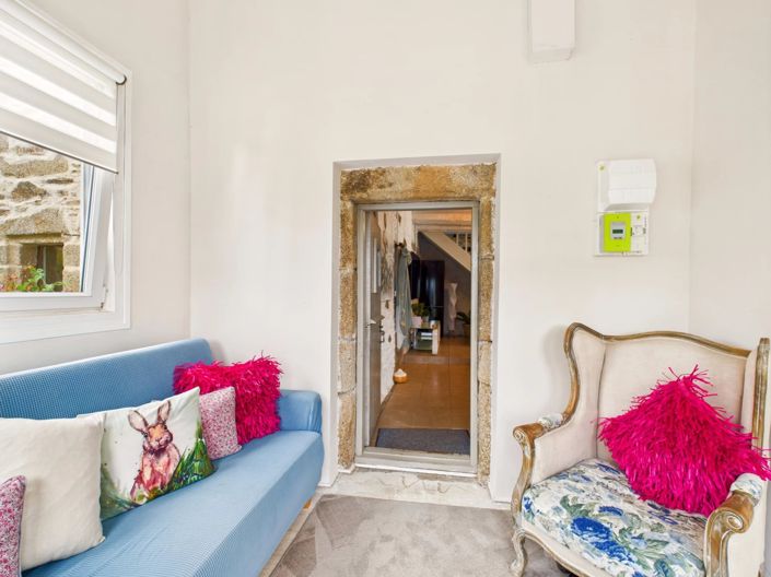 Image No.5-3 Bed House for sale