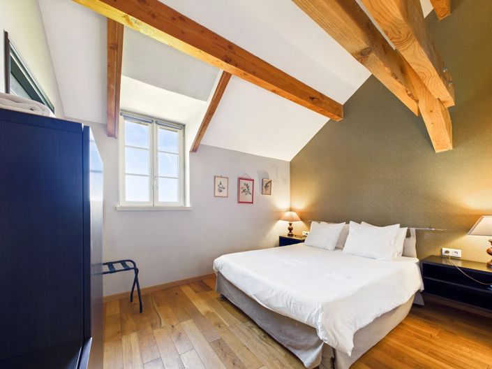 Image No.13-8 Bed House for sale