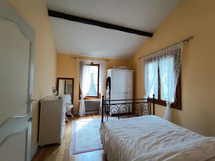 Image No.13-4 Bed House for sale