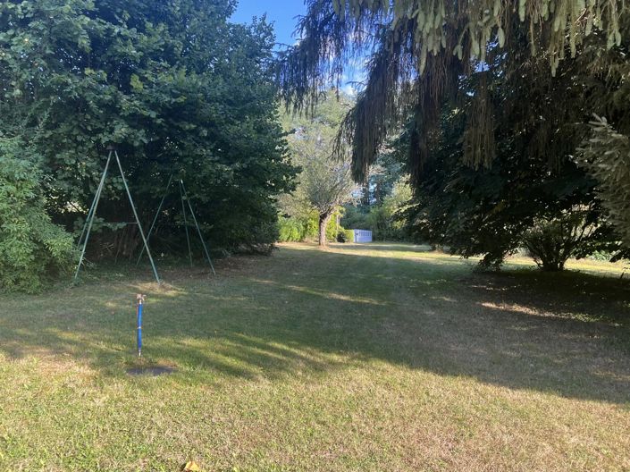 Image No.10-1 Bed House for sale