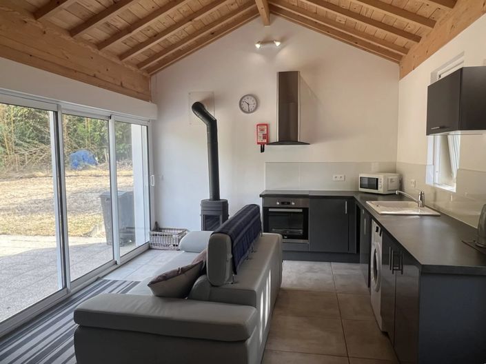 Image No.6-1 Bed House for sale