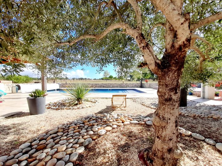 Image No.2-4 Bed House for sale