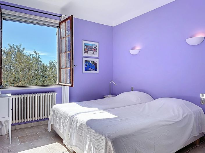 Image No.14-6 Bed House for sale