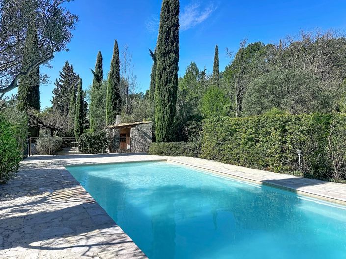 Image No.7-6 Bed House for sale