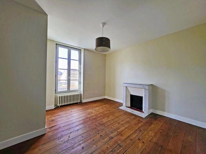 Image No.4-5 Bed House for sale